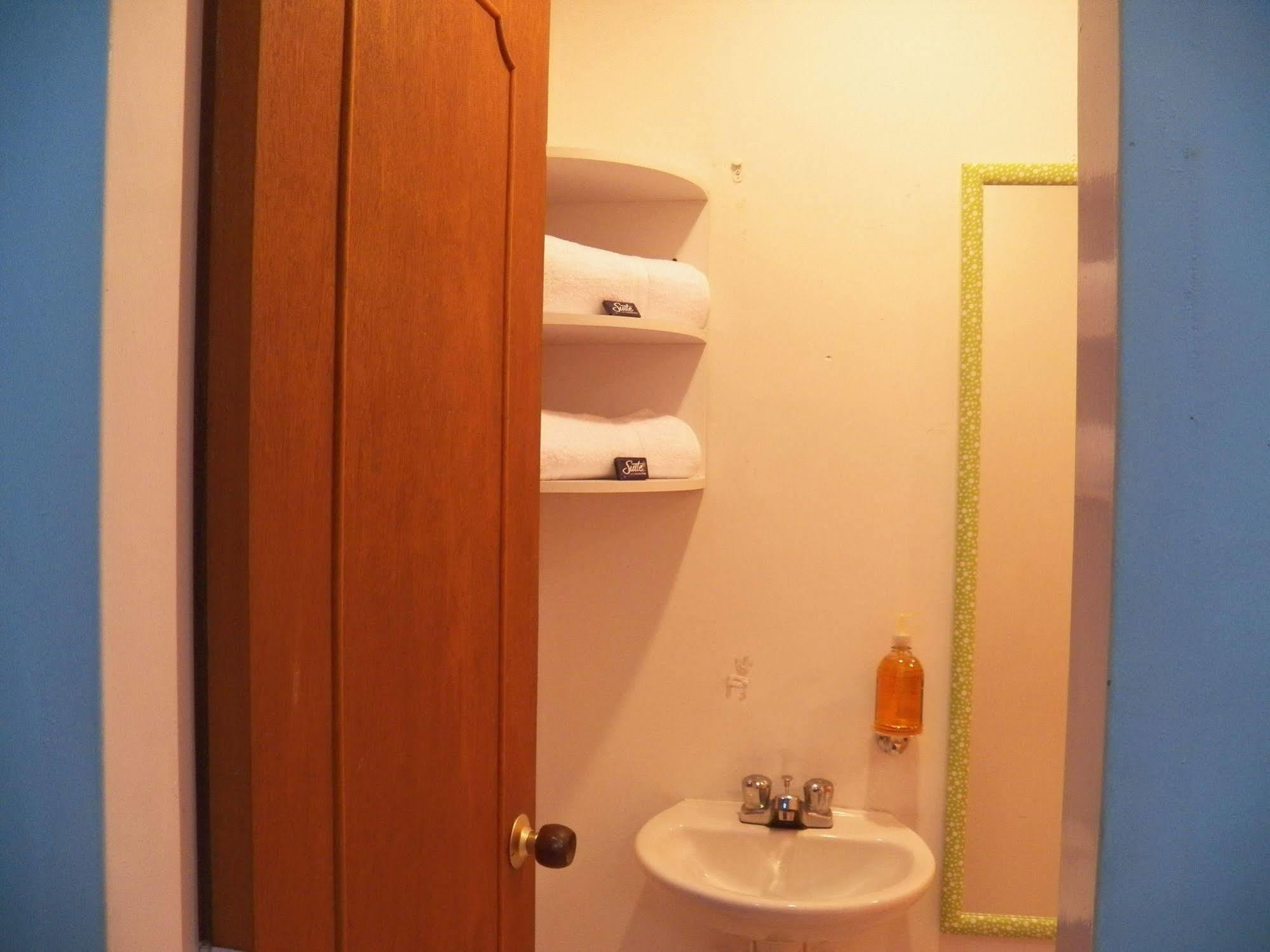 Hostal Deluxe Santander มานิซาเลส ภายนอก รูปภาพ
